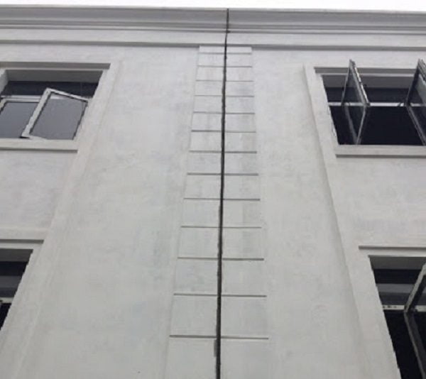 chong tham khe co gian