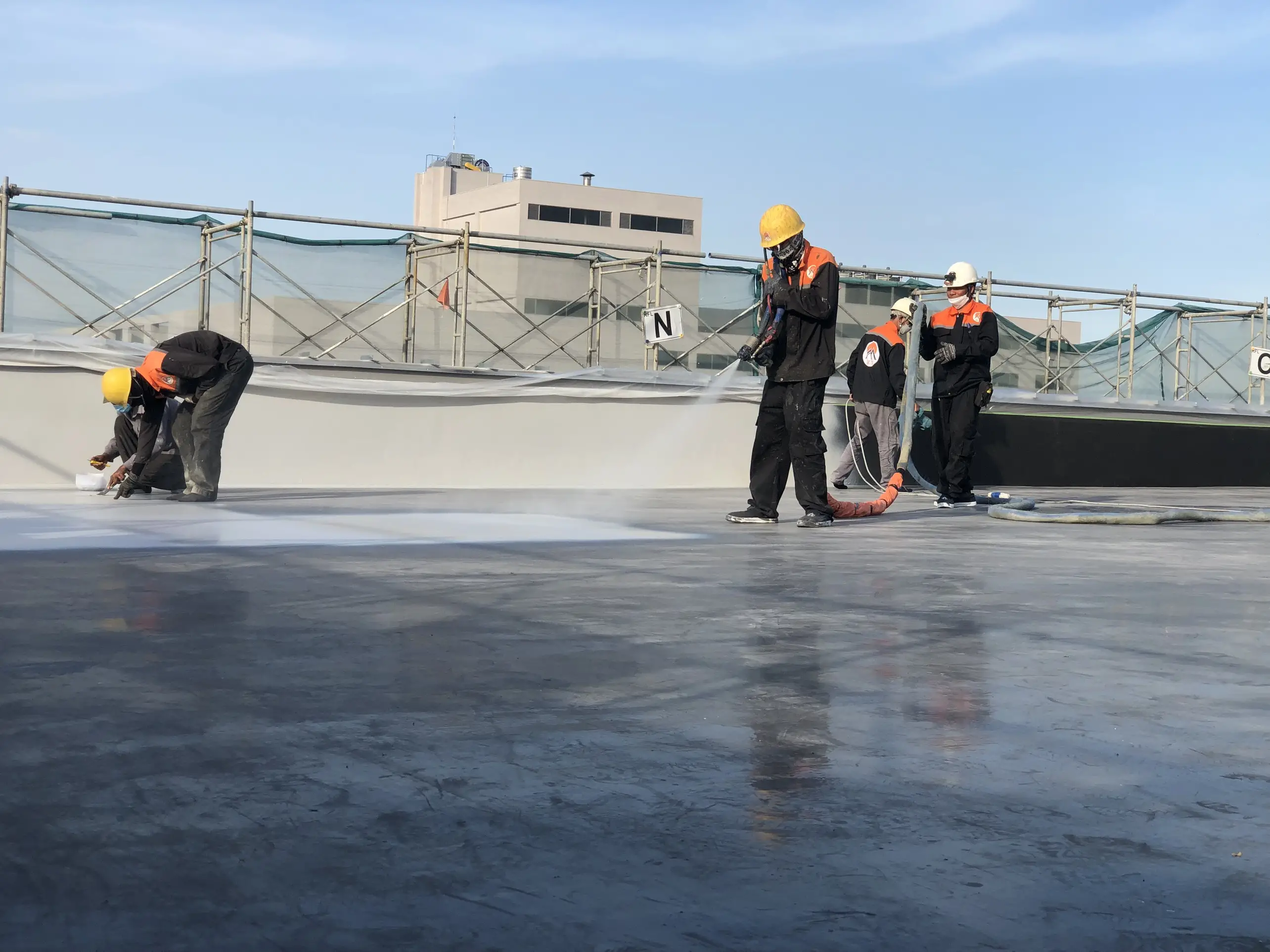 phun chống thám polyurea - plt company