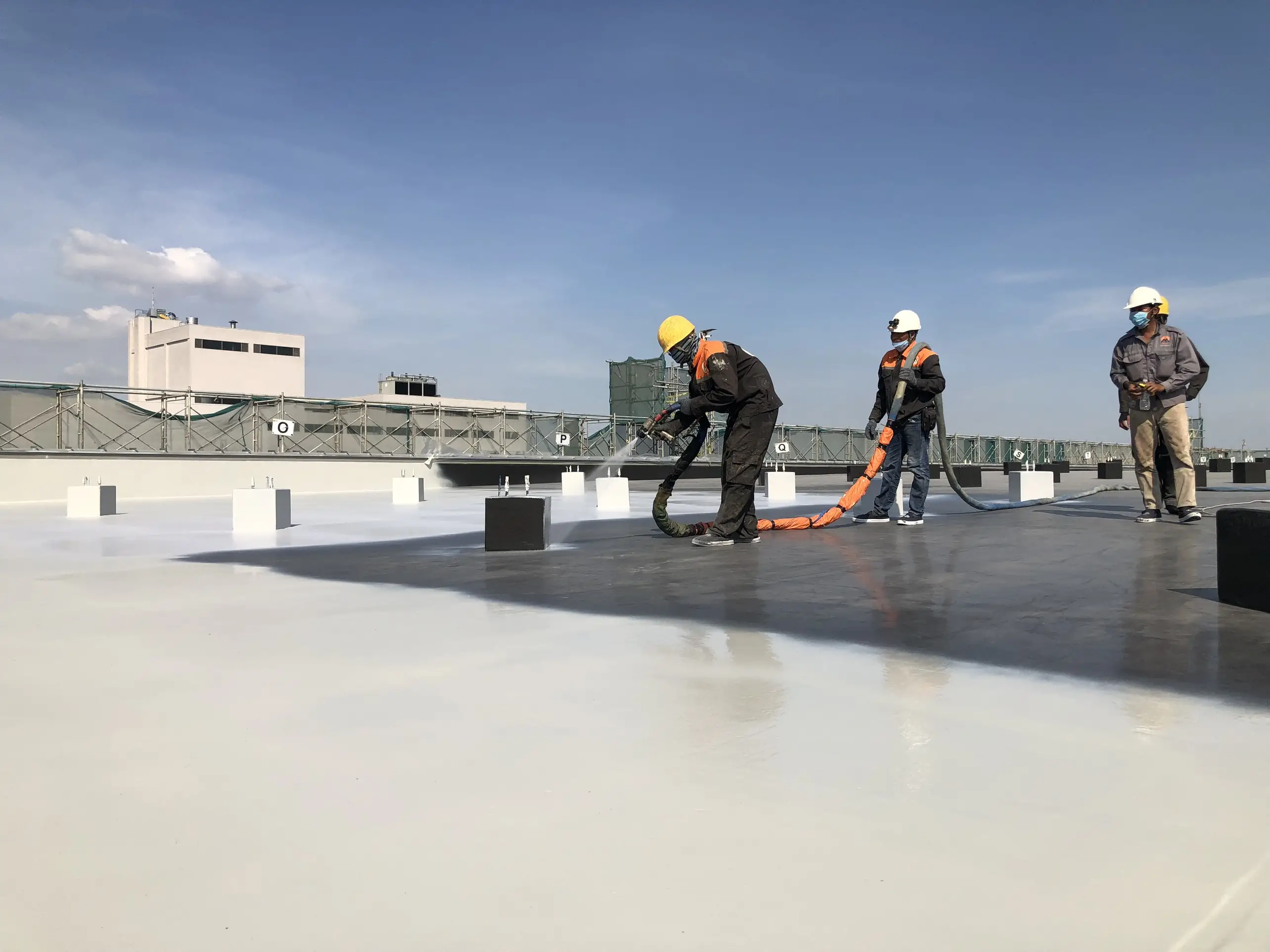 Chống thấm polyurea - Giải pháp hiệu quả cho việc chống thấm