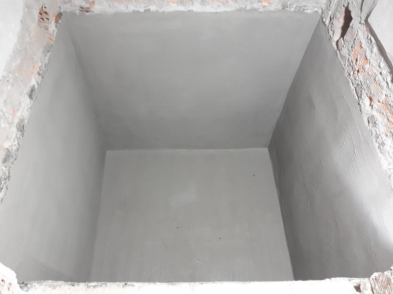 KOVI CRYSTAL - HỐ THANG MÁY