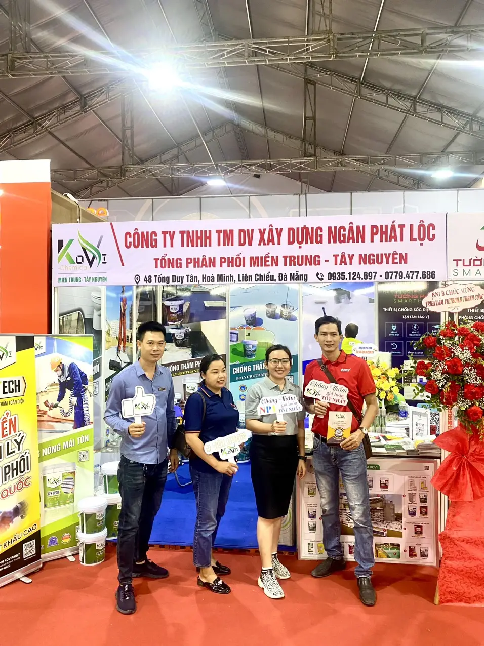 Kovipaint miền trung gioa lưu cùng khách hàng tại Việt build Đà Nẵng